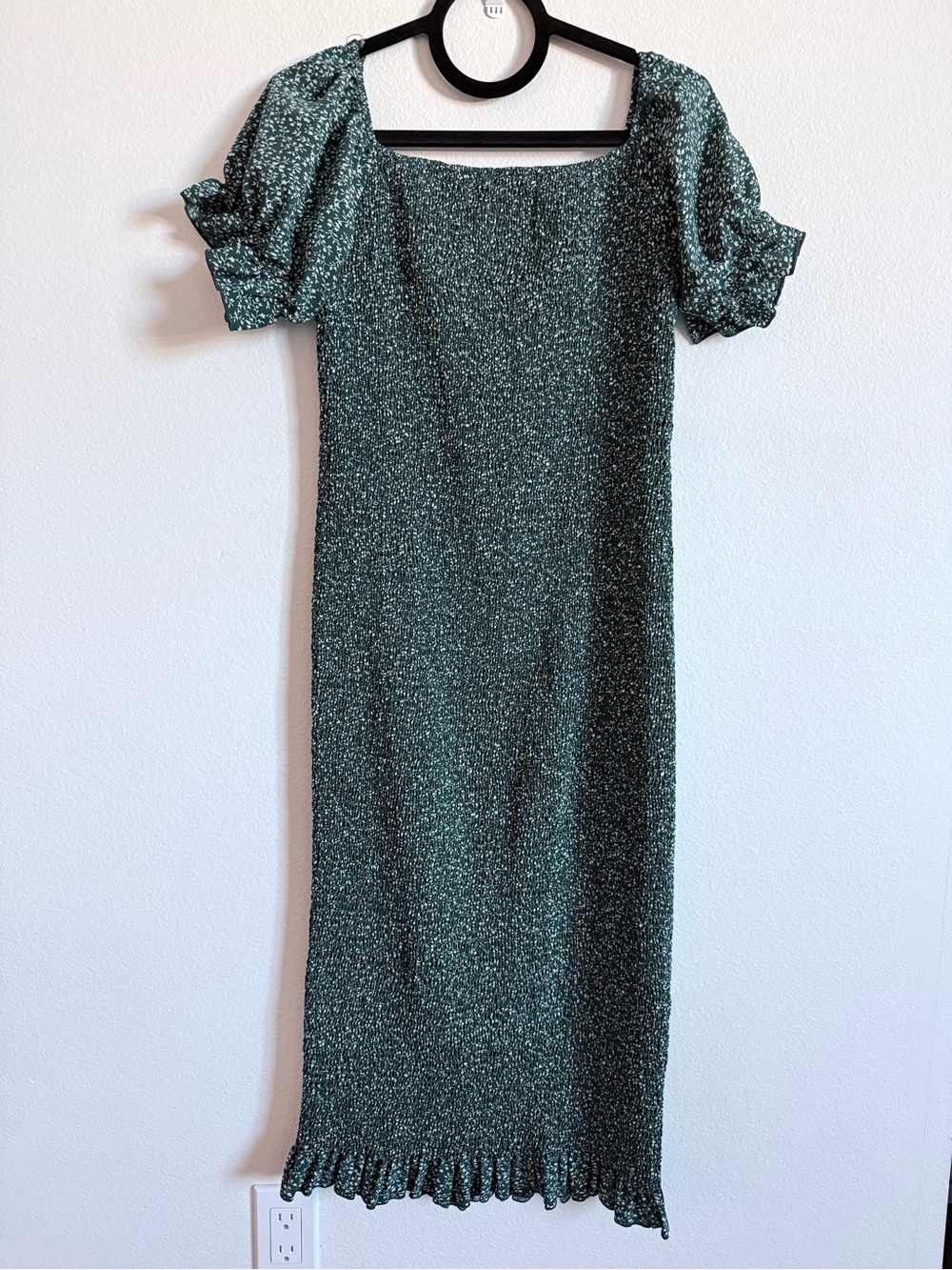 SHEIN Dark Green Puff Sleeve Knit Midi Dress
